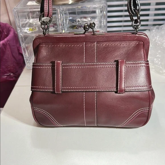 Coach 8A12 SMALL Vintage Soho B Leather Kisslock Tote w/Bow & Rhinestone Detail - Picture 4 of 7